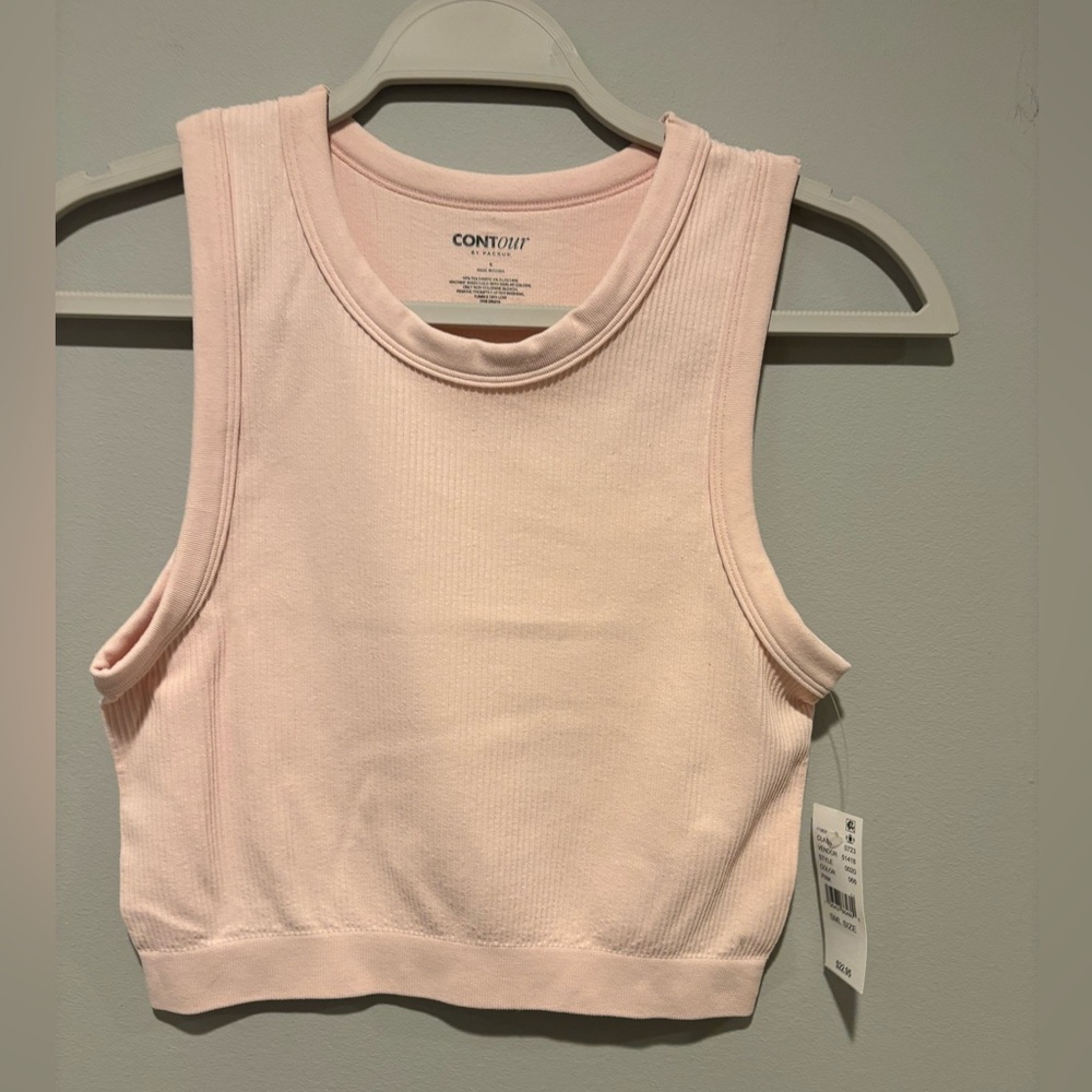 Women's Contour by Pacsun fitted top. Size Small light baby pink so soft NWT
